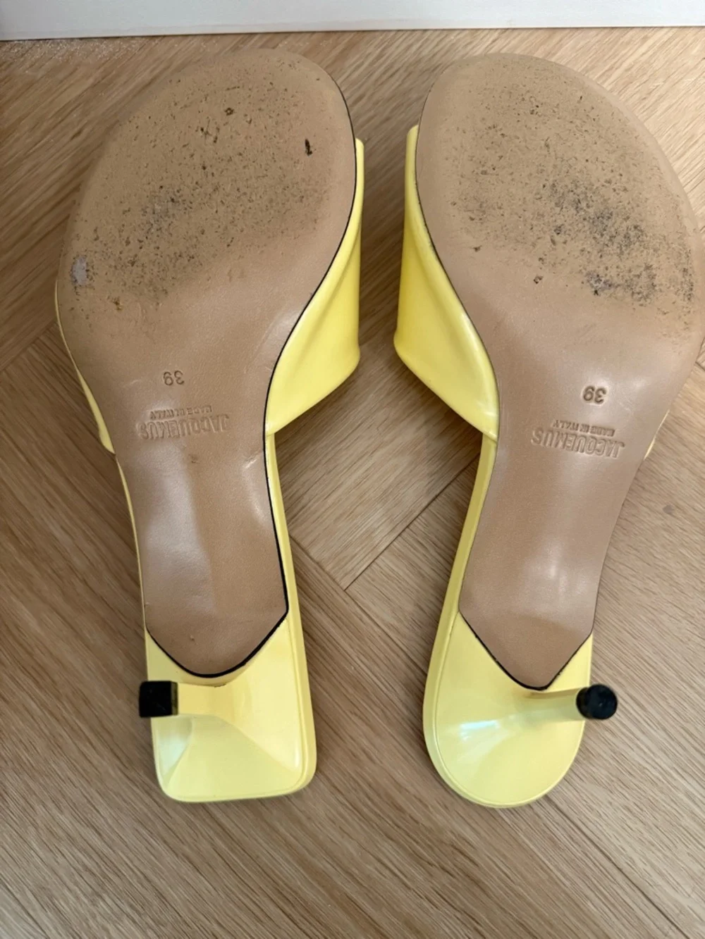 Jacquemus Les Mules Cubisto Leather Sandals in Light Yellow (Butter) - Picture 6 of 10